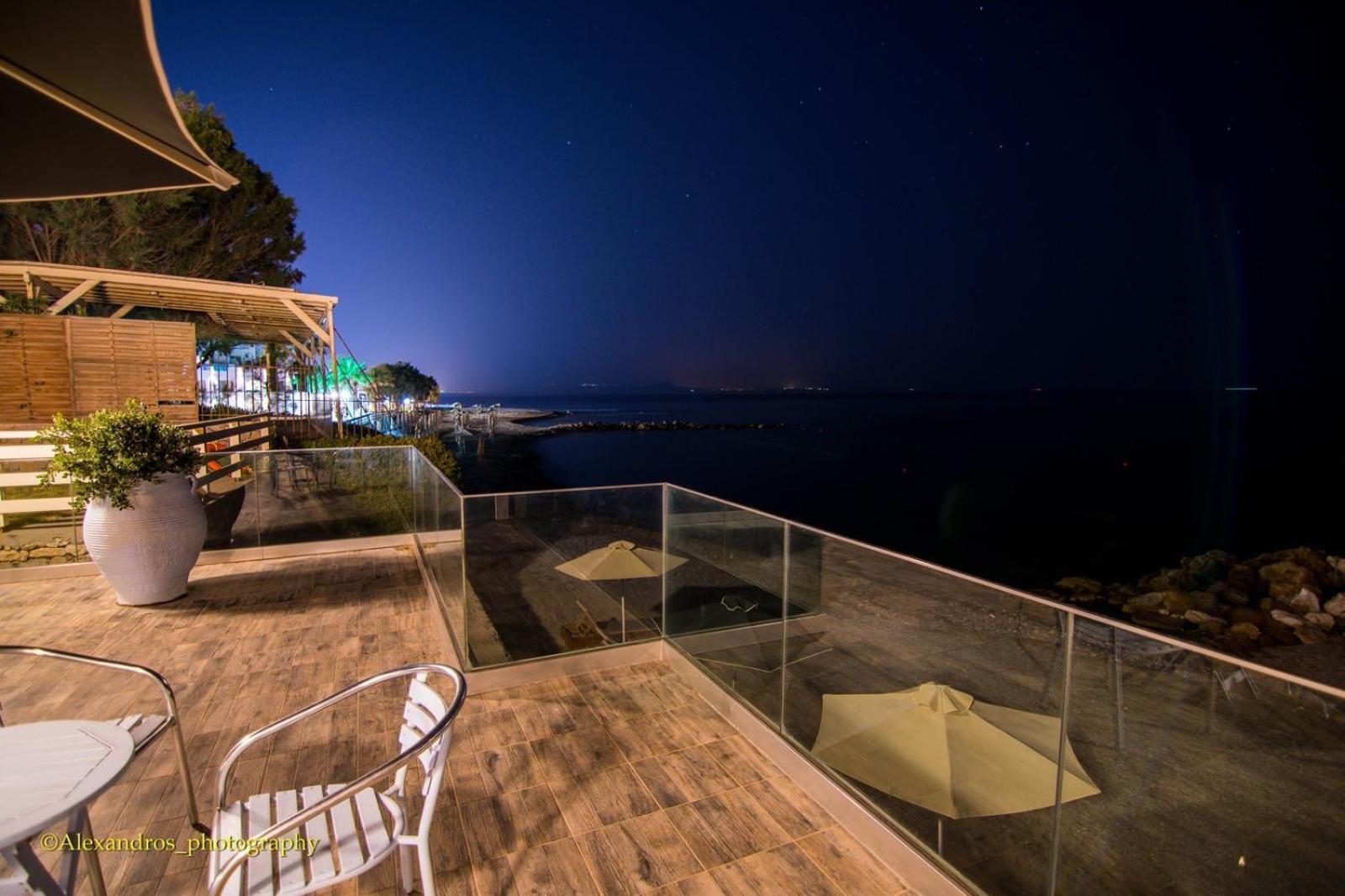 Nautica Aparthotel 3*